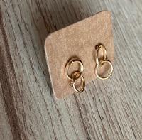 Dainty Golden Interlocking Links Earrings