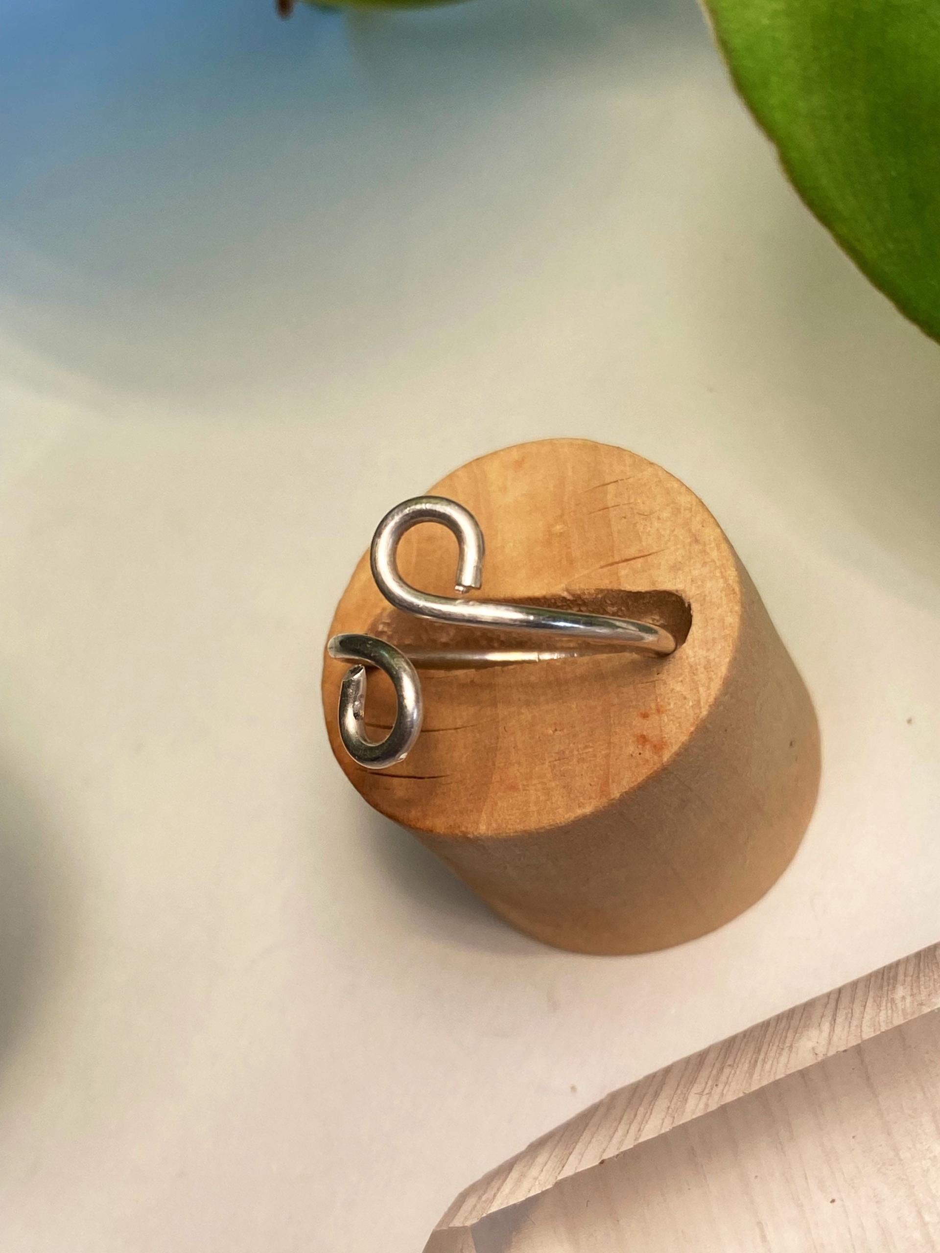 Simple Sterling Silver Ring, Size 5