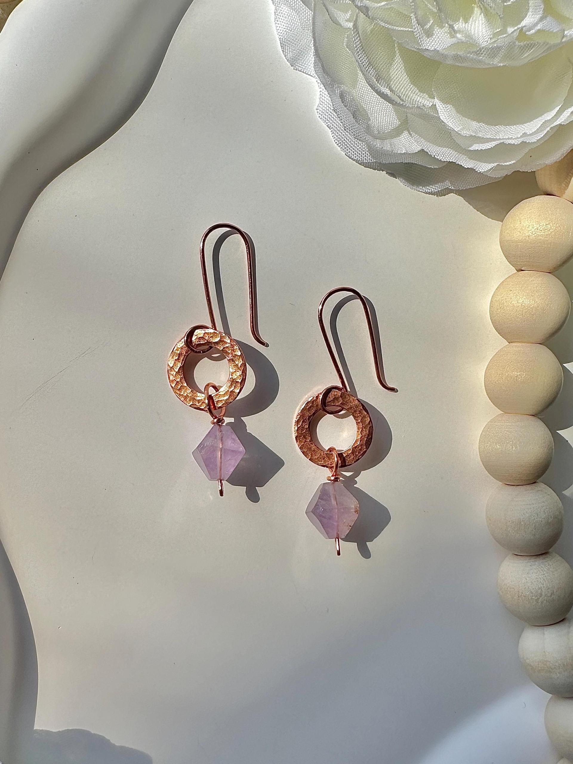 Handmade Natural Amethyst Hammered Copper Link Earrings